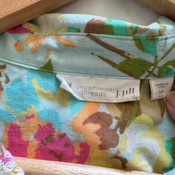 J.Jill Uncommon Threads blue and floral tunic blouse. Size Medium Tall - Picture 4 of 7